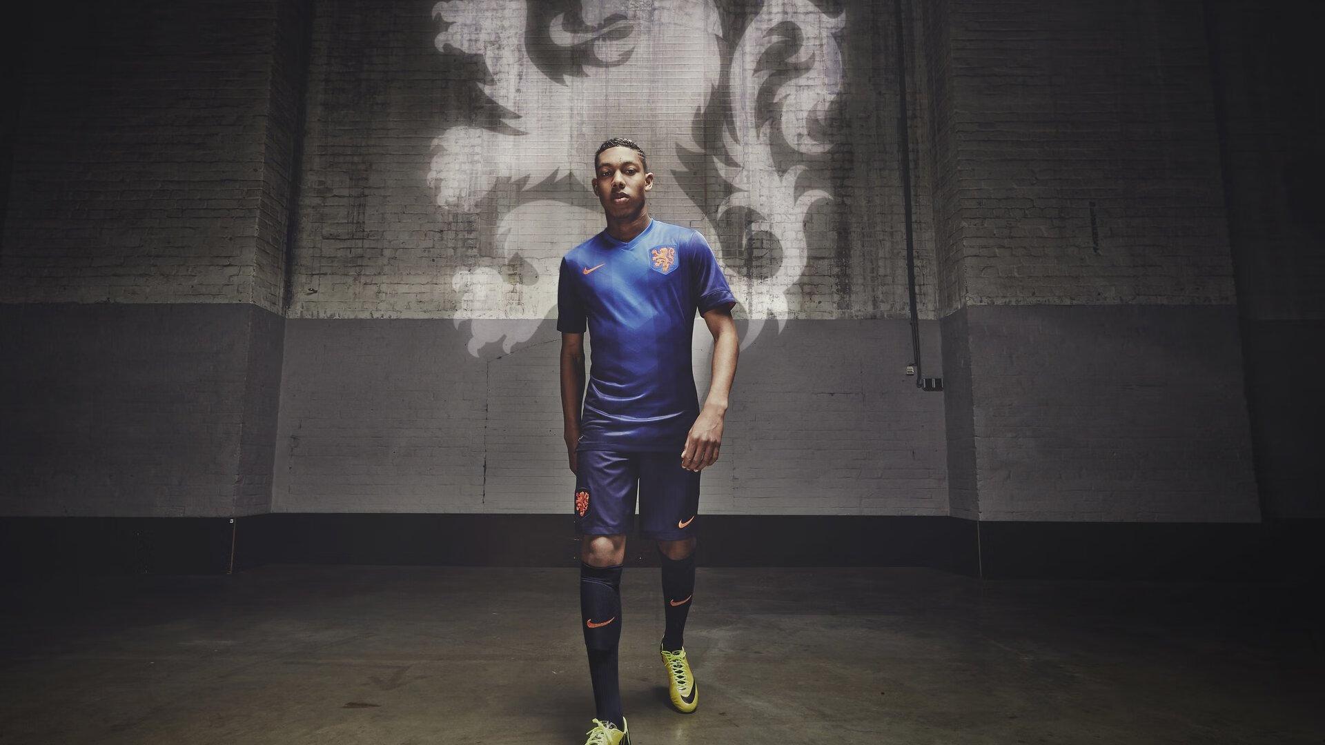 亚马尔伤情引关注,德科透露关键康复计划,巴萨新星或将缺席关键战役